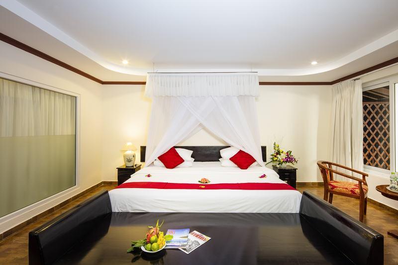 Rock Water Bay Hotel Ke Ga Exterior photo