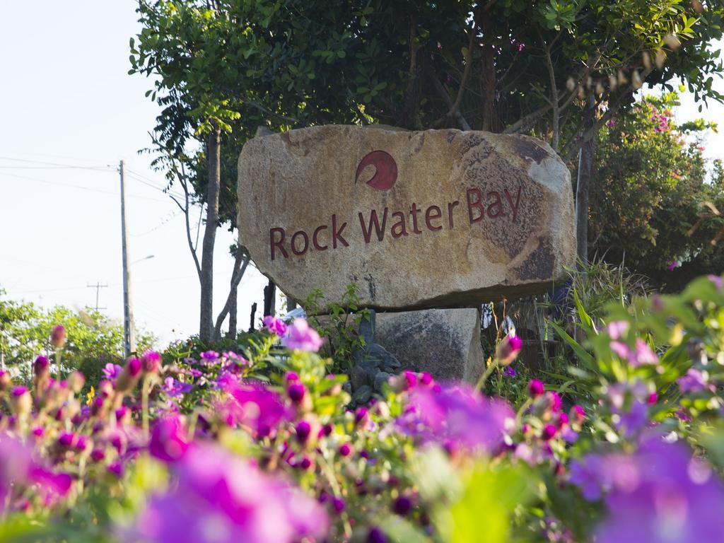 Rock Water Bay Hotel Ke Ga Exterior photo